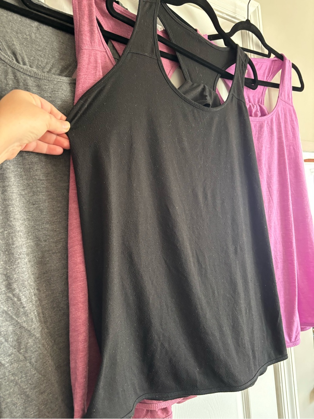 Bundle: 4 Plus-Size Reebok Racerback Workout Tops size 2x - Picture 2 of 7